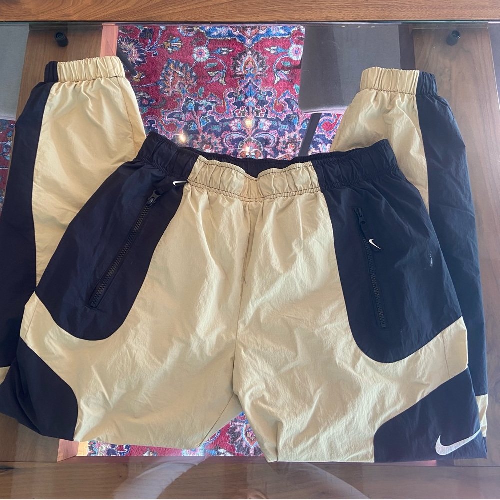 Nike Trackpants